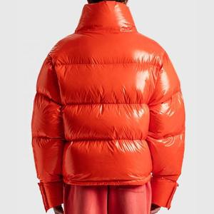 Personalizado de invierno al aire libre cálido brillante Formal frontal recubierto Unisex cremallera chaqueta de bombardero de gran tamaño - Product Image 5