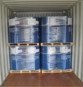 مادة عالية الجودة CAS 26172-55-4 كميتم/إم آي تي أيزوثيازولينون من ماركة تانجي، نقاء عالي (99%-99.9%)، سائل مائل للون الأصفر لمعالجة المياه - Product Image 3