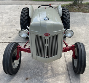 CONDUCCIÓN - VEHÍCULO USADO CON VOLANTE A LA IZQUIERDA |   CONDUCCIÓN DERECHA |   255 FLATHEADDDSS POWEREDDDSS 1949 PARA TRACTORES FORD 8N - Product Image 1