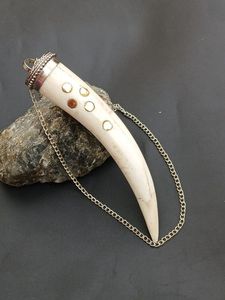 Collar con Colgante Estilo Amor Pulido a Mano con Hueso y Cuerno de Búfalo Real, Joyería de la India - Product Image 3