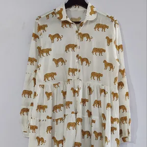 Vestido de playa de peso ligero a la moda para mujer blanco de algodón con estampado de tigre hermoso hecho a mano 100% - Product Image 1