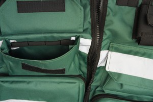 Gilet haute visibilité pour hommes entièrement personnalisé Style parfait Respirant Taux raisonnable Conceptions uniques Gilet haute visibilité pour hommes avec un poids léger - Product Image 5