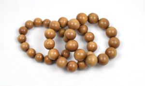 Perles rondes en bois de santal de couleur naturelle non polies écologiques 10-20mm collier en vrac - Product Image 5