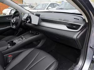 BYD Seal 05 DM-i 1.5L Direction électrique et sièges, phares à LED, écran tactile, autonomie de 201 à 300 km - Product Image 2