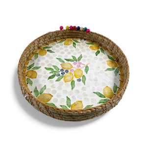 Plateau en nacre de style bohème avec un design flexible et un bord en herbe de mer pour servir les aliments, la table et la maison en provenance du Vietnam - Product Image 1