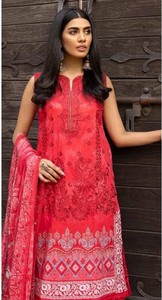 Meilleures ventes : Ensemble Salwar Kameez indien pakistanais de QJ Impex avec chemise à manches longues et col brodé - Product Image 4