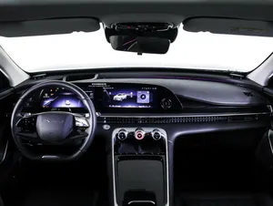 EXIID R X 2023, SUV Automático Turbo, Asientos de Cuero, Neumáticos R18, Portaequipajes de Aluminio, Interior Oscuro, 5 Plazas, Techo Panorámico - Product Image 4