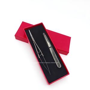 แหนบคิ้วความแม่นยำระดับมืออาชีพสำหรับร้านเสริมสวย |   เหล็กกล้าไร้สนิมเคลือบผงแบบตามหลักสรีรศาสตร์ - Product Image 5