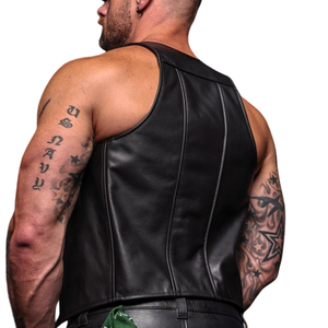 เสื้อกั๊กหนังสีดำคลาสสิก Berlin Bar Vest 2.5 ดีไซน์เรียบหรู ให้ลุคโดดเด่นและสวมใส่สบาย - Product Image 3