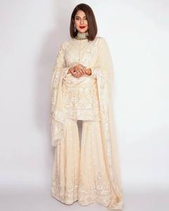 NOUVEAU DESIGNER HEAVY GEORGETTE TOP AVEC DES SÉQUENCES DE BRODERIE TRAVAIL PALAZO DUPATTA SET - Product Image 2