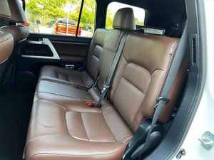 โตโยต้า แลนด์ครุยเซอร์ VXR SUV มือสอง สภาพดี - Product Image 5