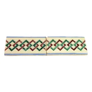 Placa de pared de cerámica vintage de 2 placas, juego de azulejos coleccionables antiguos bellamente diseñados - Product Image 1