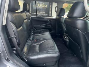 Lexus LX 570 4WD 2013 d'occasion propre, conduite à gauche - Product Image 4