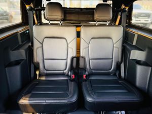 Ford Bronco Badlands 2021 con Poco Kilometraje, Motor en Buen Estado, Transmisión, Techo Panorámico, Faros LED, Listo para Enviar - Product Image 4