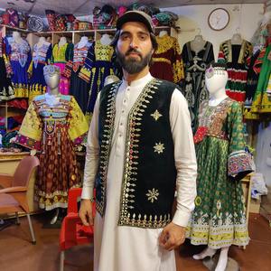 Gilet sans manches ethnique vintage traditionnel pour homme, fait main, pour les cérémonies de mariage, les festivals - Product Image 1