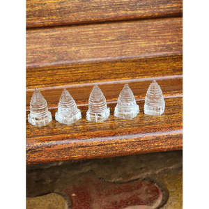 Sri Yantra en pierre de quartz clair : un symbole sacré de richesse, d'alignement énergétique et de réveil spirituel pour votre maison et votre bien-être. - Product Image 4