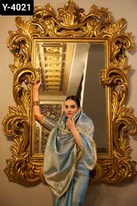 Vêtement traditionnel indien fantaisie Zari tissage travail avec paillettes dentelle bordure Saree avec même travail chemisier pièces pour fête porter Saree - Product Image 3