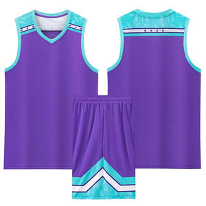 Uniforme sportif personnalisé pour hommes, vêtements de basket-ball respirants à séchage rapide, nouveau design, vêtements de sport grande taille avec technique de sublimation - Product Image 5