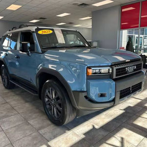 Nouveau modèle 2025 : Intérieur auto-obscurcissant avec caméra de recul à vendre - Product Image 1