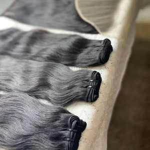 Extensions de cheveux humains vierges de qualité 12A de haute qualité Belle vague profonde lâche Temple naturel Cuticules non transformées Cheveux alignés - Product Image 1