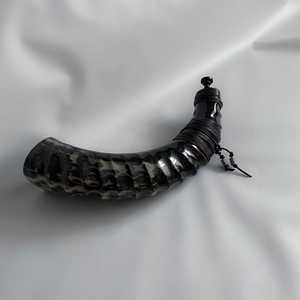 Corne à boire avec design en laiton Authentique tasse à boire de vin viking d'inspiration médiévale d'Inde - Product Image 3