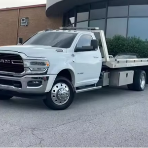 LISTO PARA ENVÍO: Camión de Remolque de Alto Rendimiento Equipado con Plataforma Deslizante, Cabeza Tractora 4x4, Plataforma Plana, Turbo, Cuero, R19 - Product Image 2