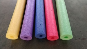 Fournitures de bricolage en <span class=keywords><strong>mousse</strong></span> : Tubes et tiges colorées en <span class=keywords><strong>mousse</strong></span> EPE, tiges creuses en coton perlé pour la composition florale et l'arrangement de fleurs - Product Image 4