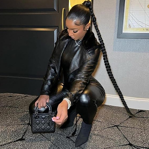 Mono de cuero negro para mujer, traje ajustado brillante de manga larga para otoño e invierno, ropa de calle y desfiles de moda - Product Image 6