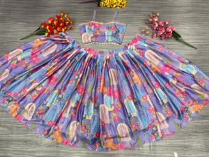 ชุดปาร์ตี้ที่สวยที่สุดชุดล่าสุดเลเฮนกาพร้อมพิมพ์ลายดอกไม้สวยงาม - Product Image 4