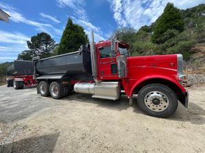 Camión Volquete Usado Listo para Trabajar, Modelos 2016 y 2015, Peterbilt 388, Remolques Reliance 2018, Camión Volquete Automático - Product Image 4