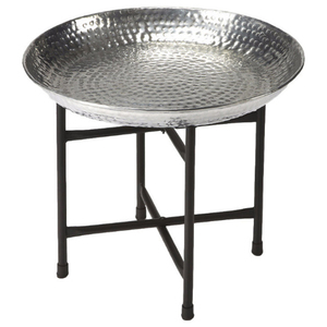 Mesa de centro de metal con forma redonda, mesa martillada superior con acabado plateado, mesa marroquí de moda europea, diseño de grabado - Product Image 1
