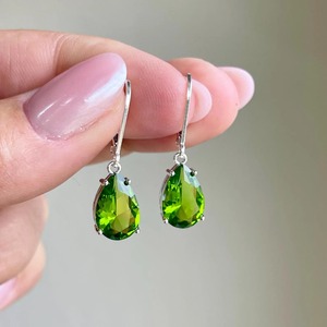 Pendientes de peridoto en forma de pera, estilo gota, tamaño mediano y pequeño, para uso diario, para ella, plata de ley 925, piedra de nacimiento de agosto, Verve - Product Image 1
