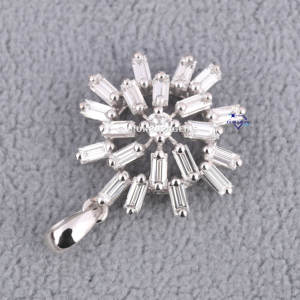 Colgante de diamante de moissanita de corte Baguette de Plata de Ley 925 de alta calidad para mujer, probador de diamantes de diseño personalizado - Product Image 3