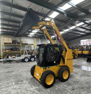 Chargeuse compacte diesel Kubota MXG SK90W-2 neuve, 85 CV, débit élevé, capacité nominale de 1200 kg, climatisation, ROPS, moteur Camc, boîte de vitesses, engrenage, cœur de boîte de vitesses - Product Image 6