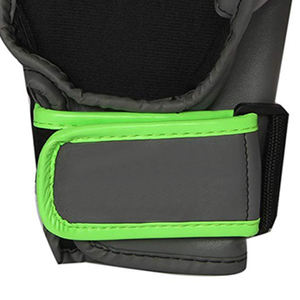 Gants de MMA Pro Fight avec logo personnalisé, gants de boxe en cuir et shorts pour l'entraînement au MMA et au Muay Thai - Product Image 5