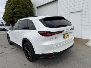 Mazda CX-90 3.3 Turbo Select 4dr SUV AWD 2025 Usado en Buen Estado - Product Image 4