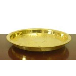 Elegantes bandejas de latón duraderas con intrincados detalles artesanales adecuados para cenas de lujo o detalles del hogar - Product Image 1