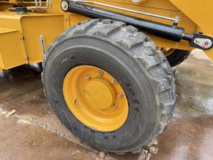 競争力のある価格の中古Cat 420Fバックホーホイールローダー、オリジナルのカミンズエンジンとギアボックス搭載、Catクローラー掘削機向け送料無料 - Product Image 6