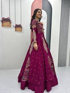 Lehenga Choli de festival de qualité supérieure avec broderie et travail de séquence - Product Image 3