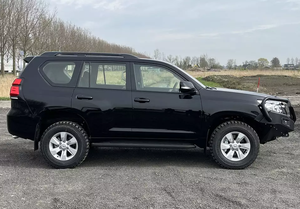 TOYOTA PRADO TXL 4X4 2023 DE PRIMERA MANO, SUV USADO NEGRO EN BUEN ESTADO - Product Image 2