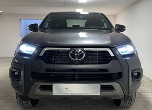 2023 para Toyota HiLux doble cabina 4x4 invencible cuero oscuro Interior dirección izquierda combustible diésel R16 tamaño de neumático AWD Drive - Product Image 3