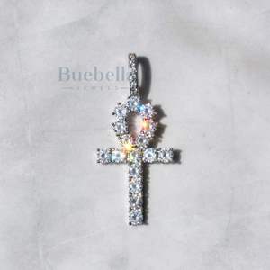 Gran oferta Vvs Moissanite Diamond 14K chapado en oro blanco 925 Plata alta calidad llave Ankh Cruz colgante collar para mujer - Product Image 2