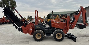 Zanjadora sobre ruedas Ditch Witch RT80 2010 con motor, caja de cambios, rodamientos y bomba, origen estadounidense, lista para enviar - Product Image 5