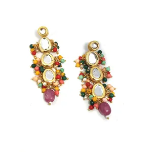 Ensemble de collier Kundan avec perles multicolores, bijoux vintage bohèmes de luxe, plaqué or, bijoux de mariage, pierres en zircon - Product Image 5