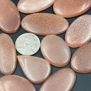 พลอยเทียมสีชมพูมูนสโตน100% อัญมณีหลวมขนาด AAA + สำหรับทำเครื่องประดับอัญมณี - Product Image 1