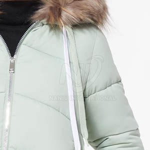 Nueva llegada Chaqueta acolchada para mujer de alta calidad MOQ bajo Chaqueta acolchada para mujer - Product Image 3
