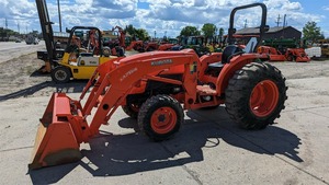 2020 Kubota L4701 Tractor para caminar usado 40-100HP clasificado con componentes básicos como el cojinete de la bomba de la caja de cambios del motor para las granjas - Product Image 2