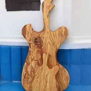 Planche à découper rectangulaire en bois d'acacia avec poignée - Product Image 5