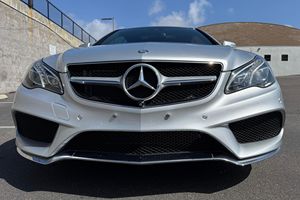 Mercedes-Benz E550 Coupé 2014 Usado en Buen Estado, Sin Accidentes, Volante a la Izquierda/Derecha - Product Image 5