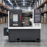 Tour CNC à banc incliné compact avec banc incliné à 30 degrés et base en fonte HT300 pour broches de précision